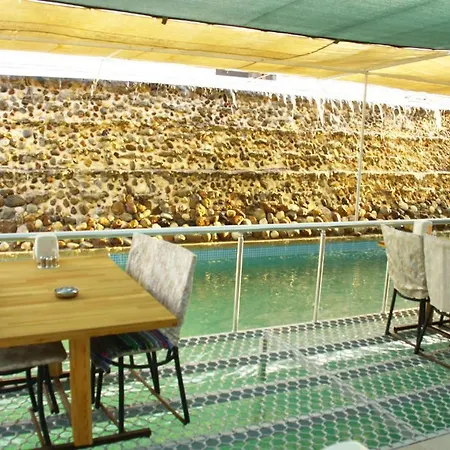 Hotel Secil *