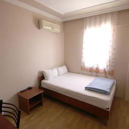 Hotel Secil *